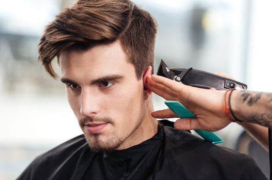 The Ultimate Guide to Choosing the Right Haircut for Your Face Shape